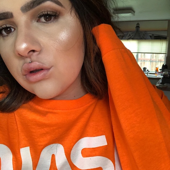 Meet your Posher, Aliah - Picture 1 of 1